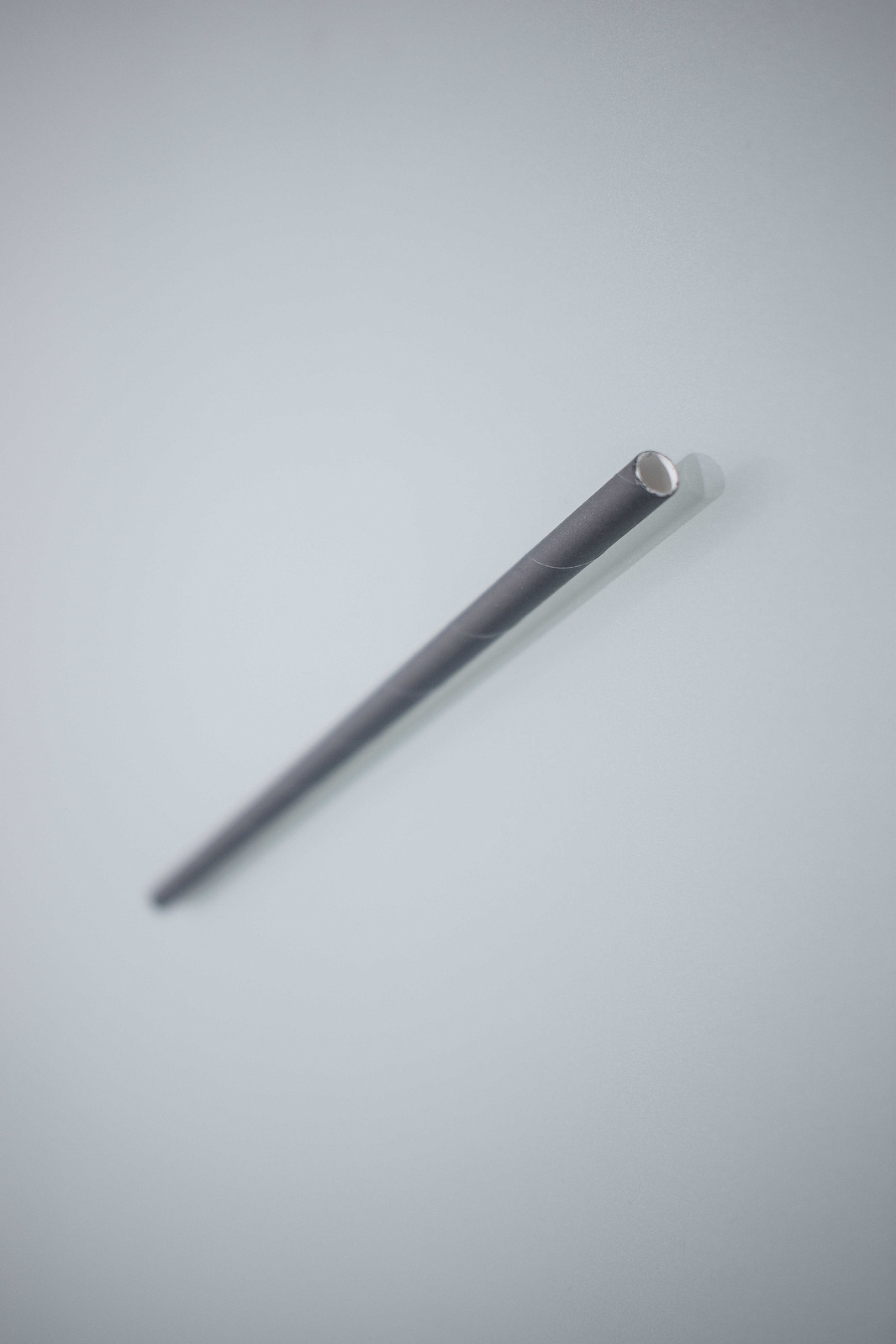 PAIE DE BĂUT DIN HÂRTIE, NEGRU (197X6MM) – SET 400 BUCĂȚI 5